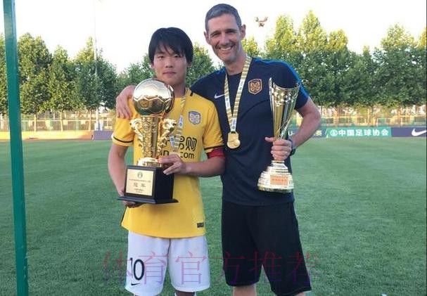 王楚淇:国足踢越南最好90分钟解决,连场120分钟很累 王楚淇:国足踢越南最好90分钟解决,连场120分钟很累